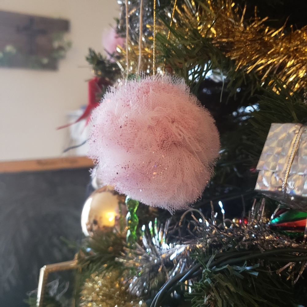 Pom pom ornaments